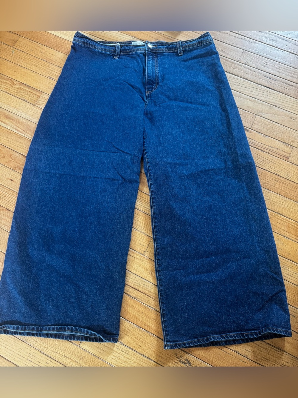 Universal Thread Wide Leg Dark Blue Jeans